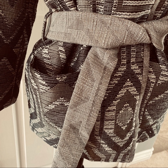 NWT IRO Bianza Kimono Style JKT Sz 38 BLK/Ecru/Sil - Picture 11 of 16